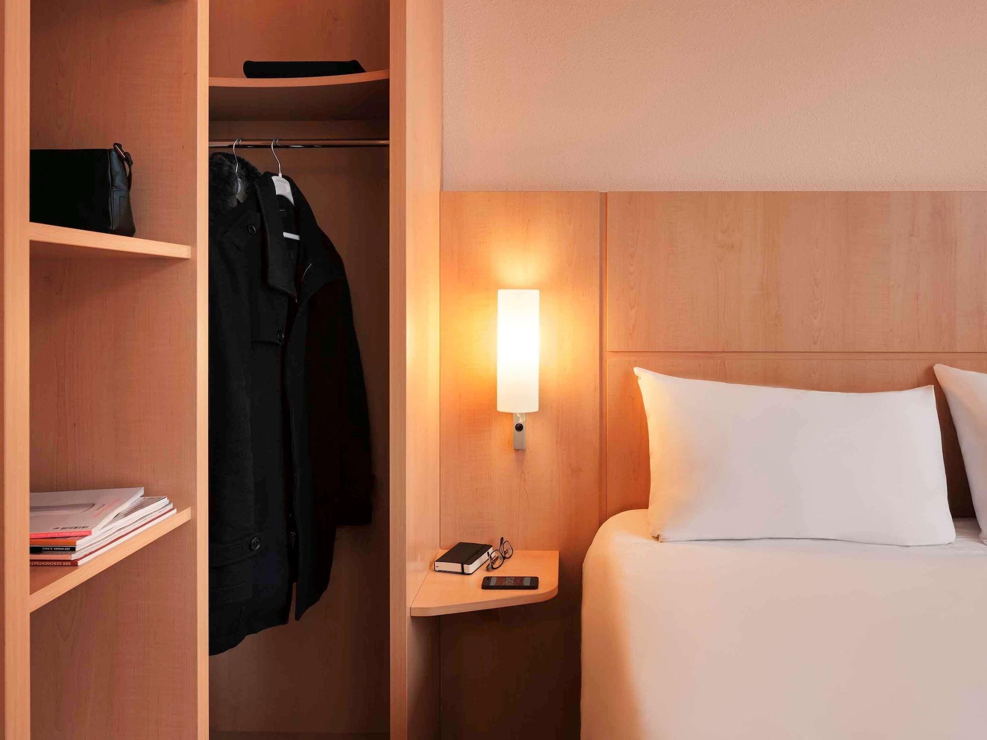 Ibis Hotel Nuernberg Altstadt المظهر الخارجي الصورة
