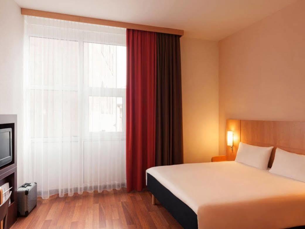 Ibis Hotel Nuernberg Altstadt المظهر الخارجي الصورة